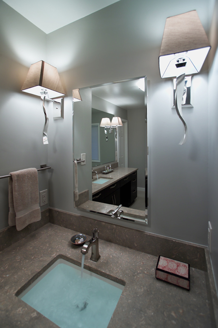 Bathroom - large tub, black granite, and walk-in shower - view 5 - vanity