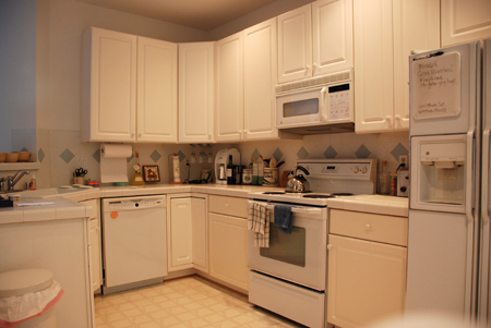 before kitchen photo 2