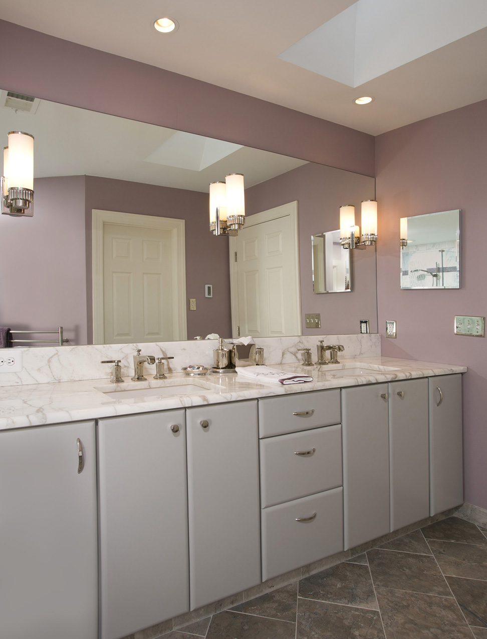 White Vanity 1